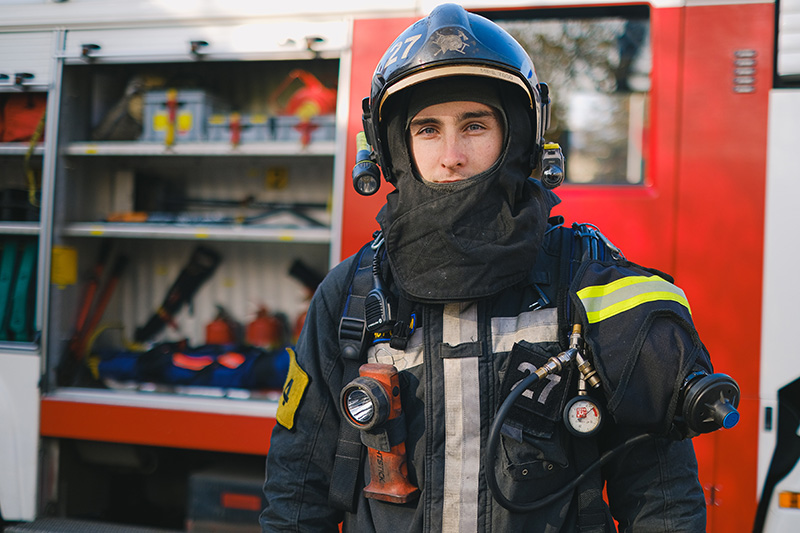 pompier métier humain sans diplome