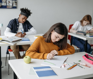 Logo Ville de Givors : un projet pour guider les collégiens dans leur orientation scolaire