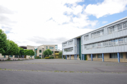 Lycée Louis Jouvet